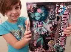 купити ляльку Ханні Свомпі України